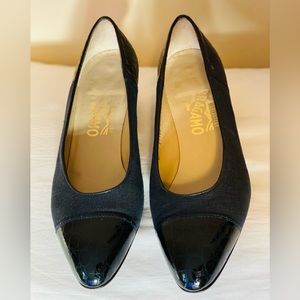 Salvatore Ferragamo jean/leather pumps
